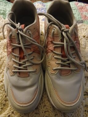 Nicole Miller Mixed Media Sneaker Wave Platform Women’s 8.5 Casual